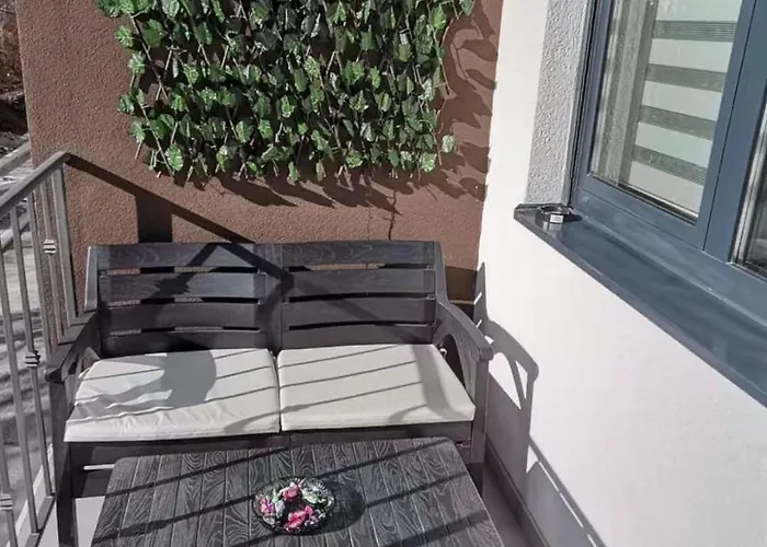 Zlatni Bor Apartamento *